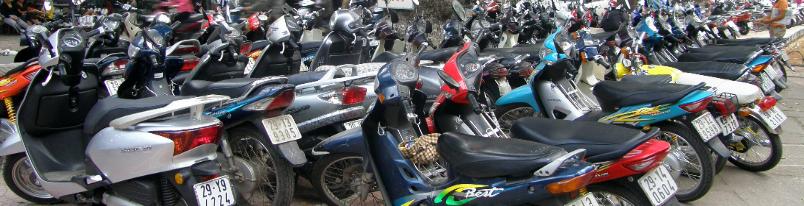Mopeds in Hanoi